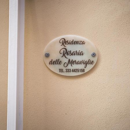 Residenza Rosaria Delle Meraviglie Bari Luaran gambar